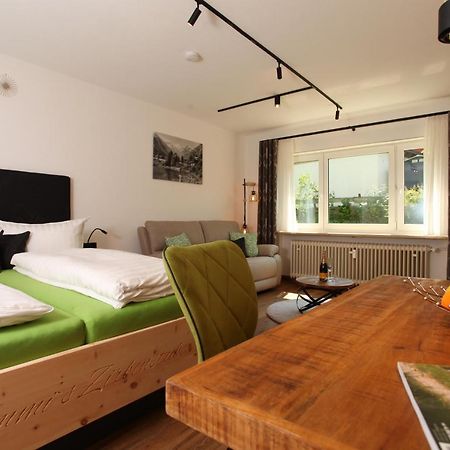 #Demmi'S Zirbenstube Apartment Altstadten Exterior photo